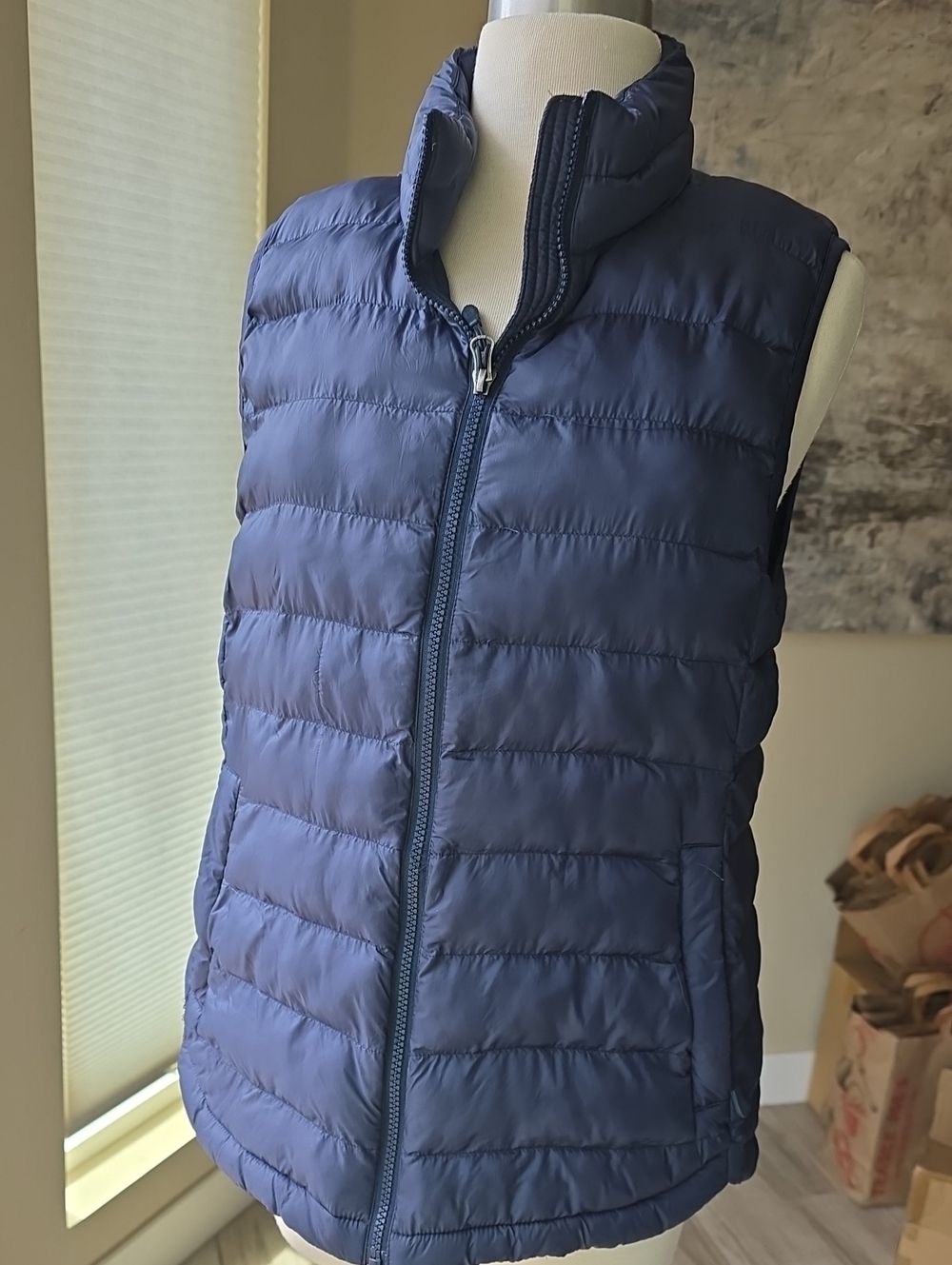 Navy Packable Quilted Puffer Vest -      Women M
